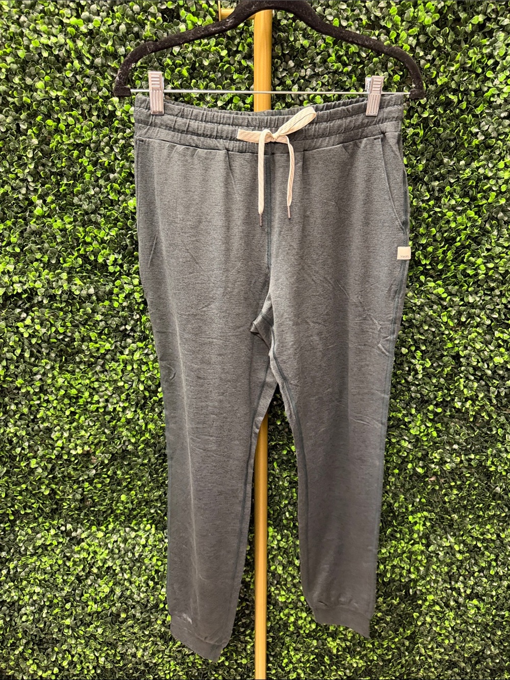 VUORI PERFORMANCE JOGGER HEMLOCK HEATHER - S